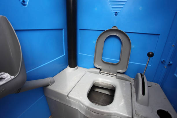 Best Portable bathroom rental  in Avon Park, FL